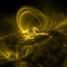 Bucle coronal solar observado por TRACE